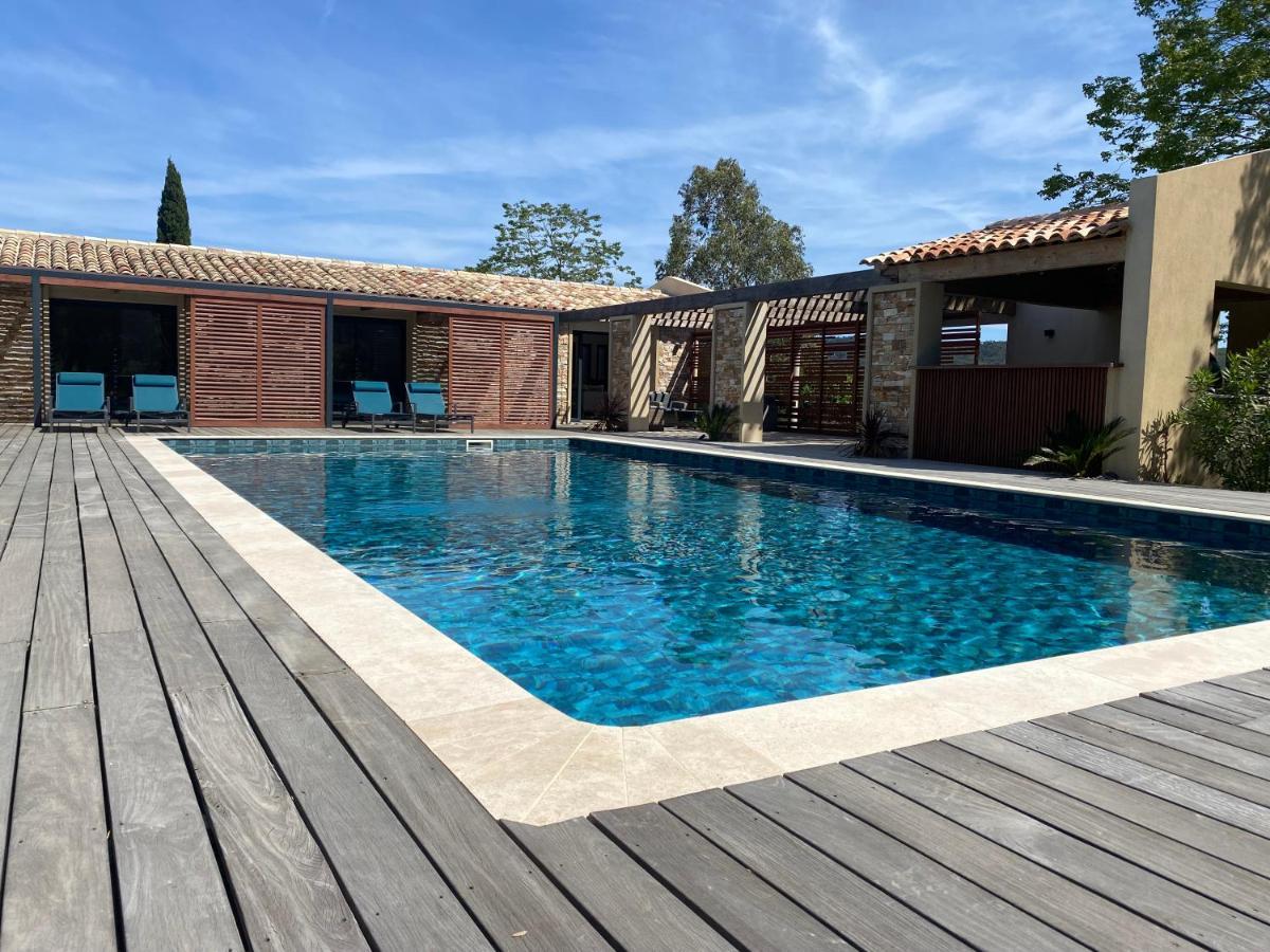 Magnifique Villa Avec Piscine Au Coeur Des Vignes Cogolin Exterior foto