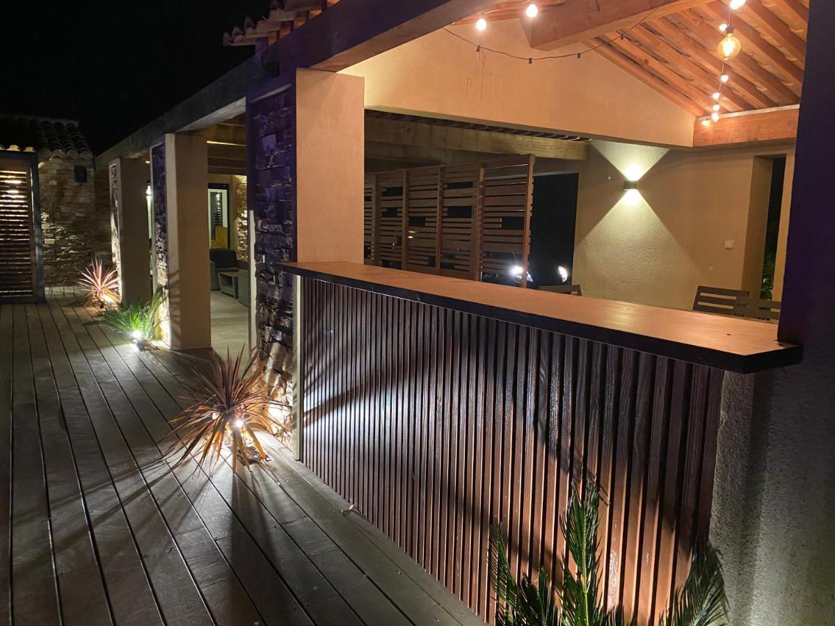 Magnifique Villa Avec Piscine Au Coeur Des Vignes Cogolin Exterior foto