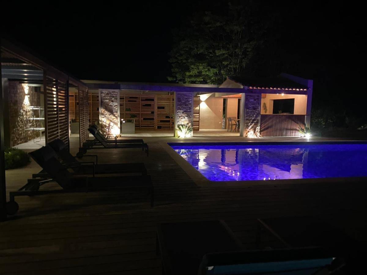 Magnifique Villa Avec Piscine Au Coeur Des Vignes Cogolin Exterior foto