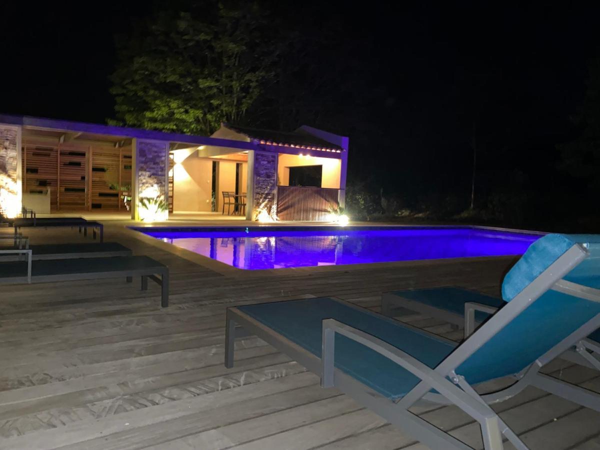 Magnifique Villa Avec Piscine Au Coeur Des Vignes Cogolin Exterior foto
