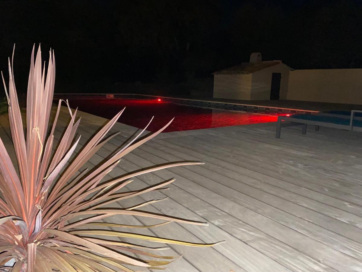 Magnifique Villa Avec Piscine Au Coeur Des Vignes Cogolin Exterior foto