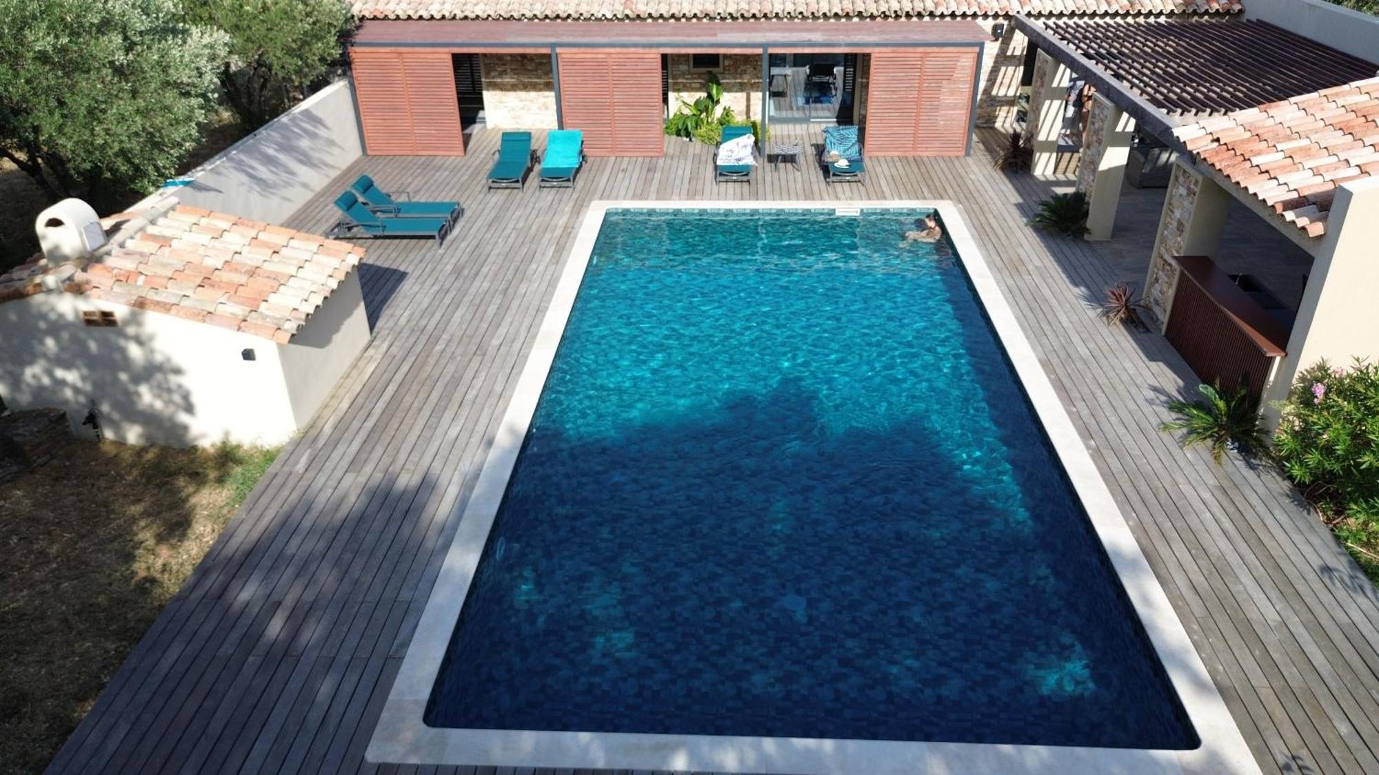 Magnifique Villa Avec Piscine Au Coeur Des Vignes Cogolin Exterior foto